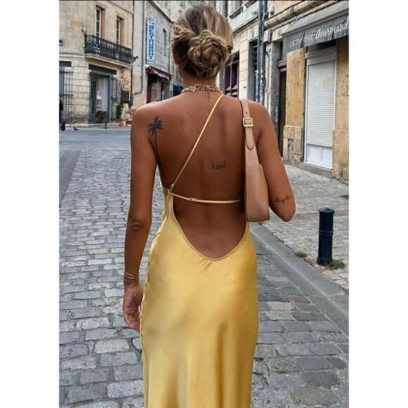 Commense Moonlight Open Back Satin Slit Long Dress Size M - Picture 4 of 16